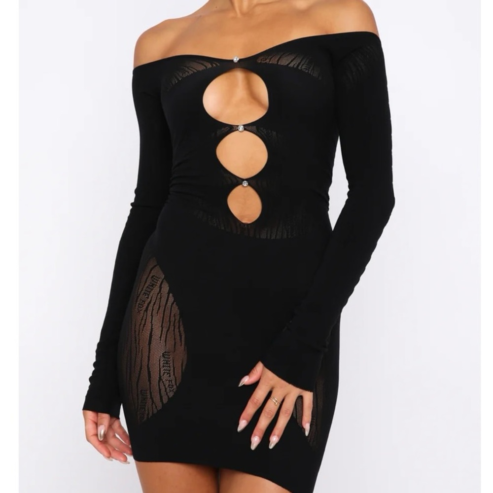 White Fox boutique- One of a kind long sleeve mini dress